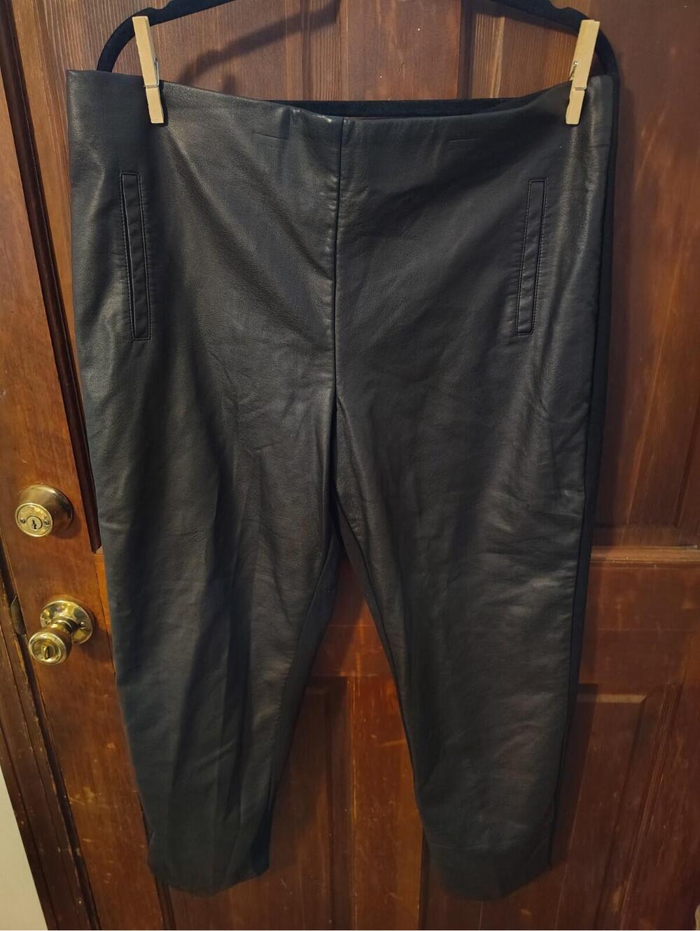 Chico's Pants Women Black Abbey  Faux Leather Pull On Pants Size 3 Ankle Length
